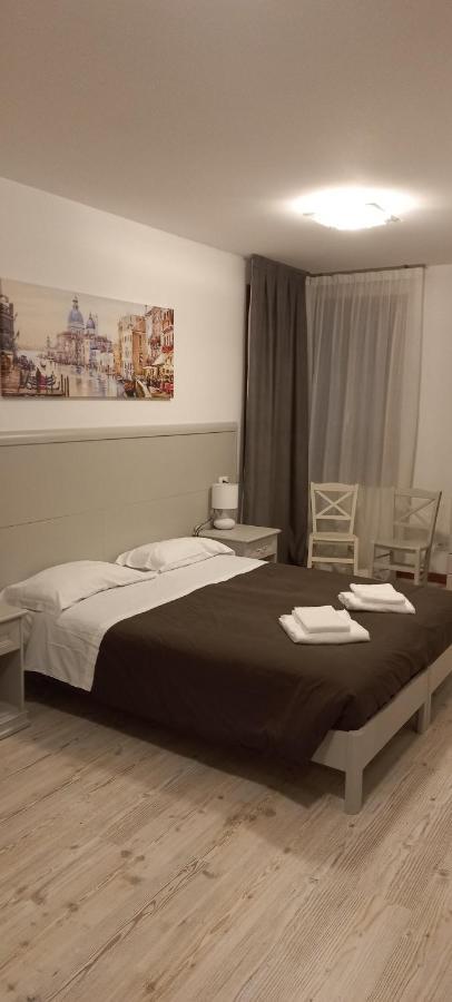 Palazzetto Canossa Venedig Exteriör bild